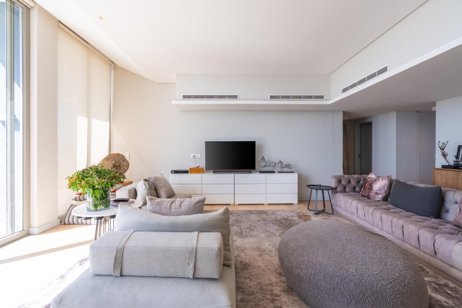 To Let 3 Bedroom Property for Rent in Sea Point Western Cape